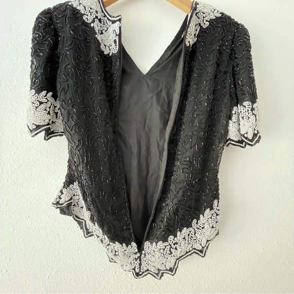Laurence Kazar Black White Beaded Sequins Vintage Scalloped Sleeve Blouse Size M - Picture 7 of 8